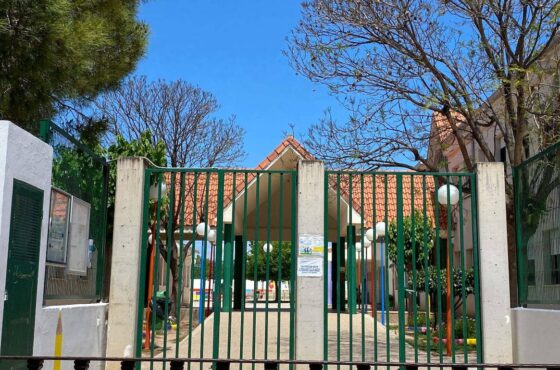 El colegio público de Marines elige el valenciano como lengua principal, pero no podrá aplicarse a todos los cursos